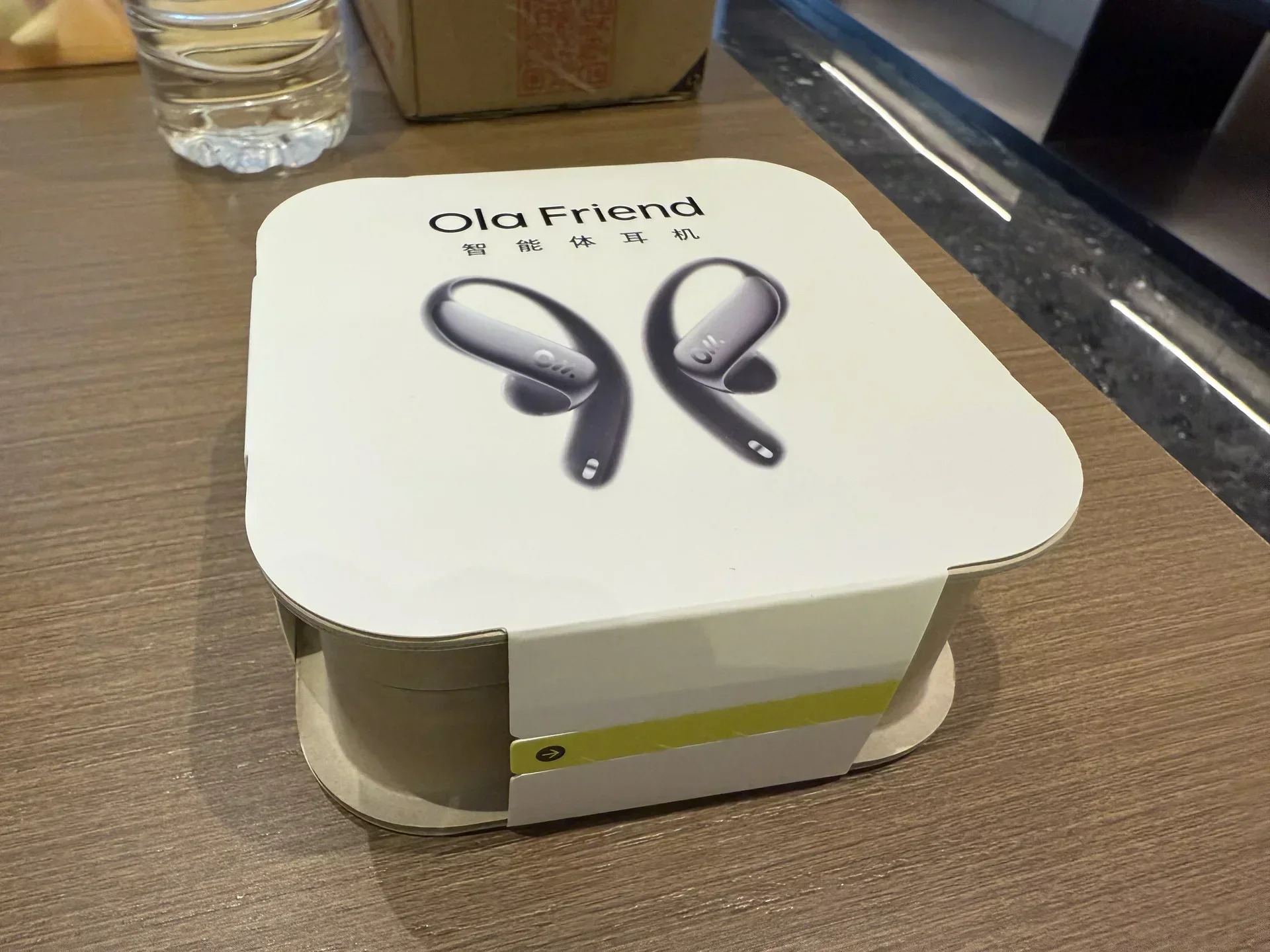 Ola Friend 耳机实物