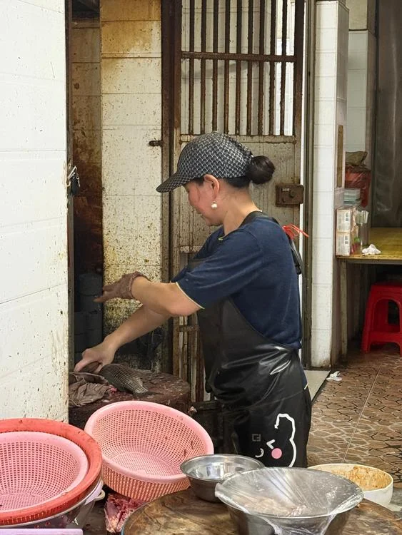 现杀活鱼