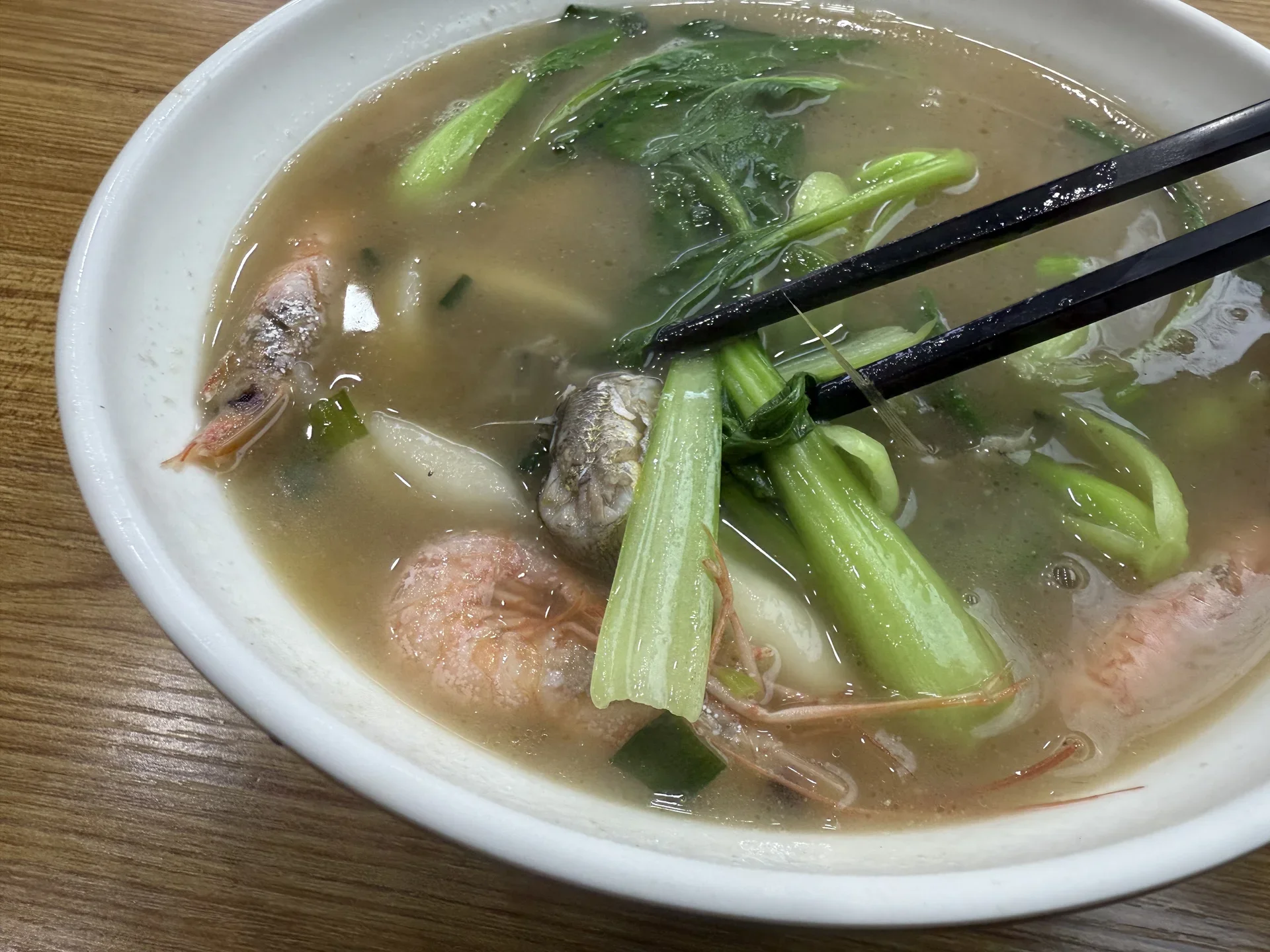 海鲜疙瘩汤的特写
